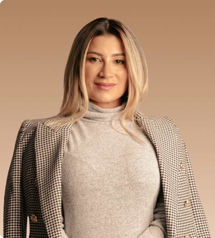 Dra. Marianna Fuimarães